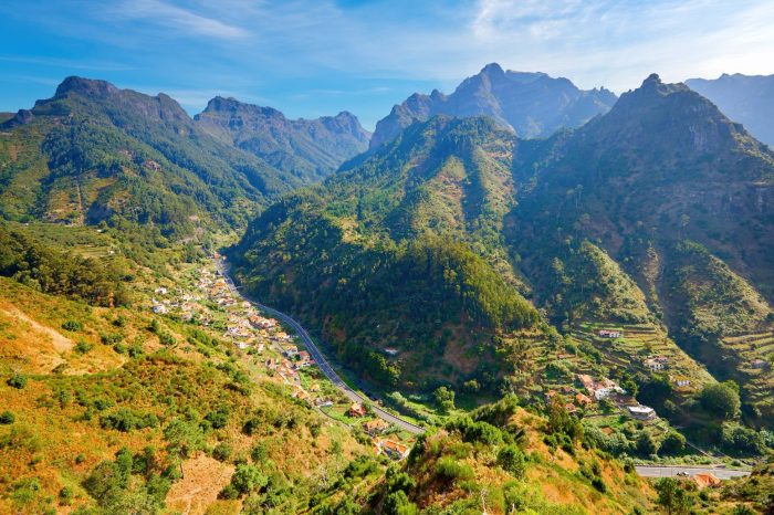 Tour da Encumeada e Serra de Água